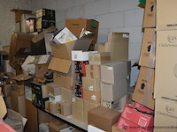 Groot lot diverse palletten inhoudend wo. glaswerk - afbeelding 3 van  5