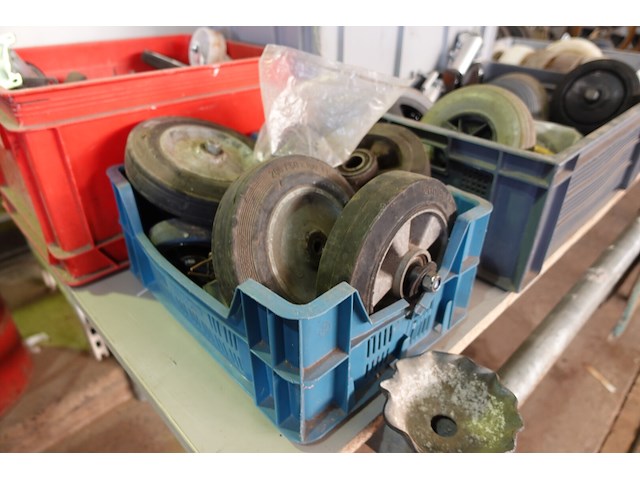 Groot lot diverse wielen - afbeelding 5 van  15