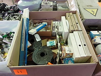 Groot lot elektriciteit - afbeelding 13 van  33