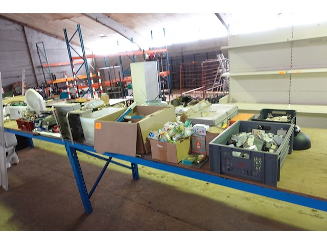 Groot lot elektriciteit - afbeelding 2 van  33