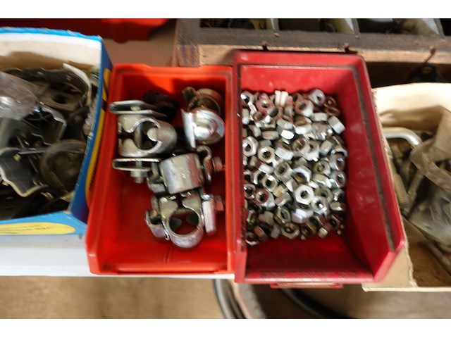 Groot lot fietsmateriaal - afbeelding 39 van  59