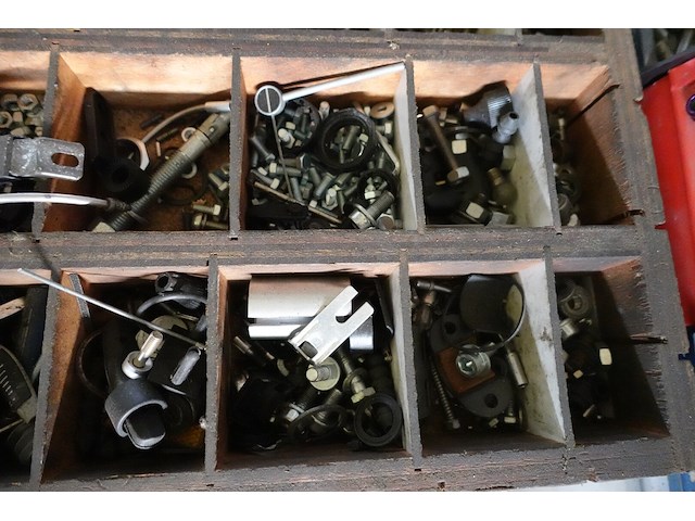 Groot lot fietsmateriaal - afbeelding 43 van  59