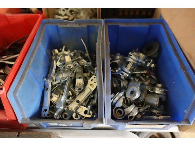 Groot lot fietsmateriaal - afbeelding 47 van  59