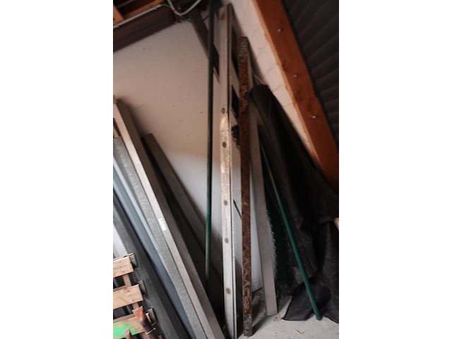 Groot lot hoekprofielen rvs - afbeelding 4 van  9