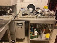 Groot lot horecamateriaal / stopzetting restaurant inboedel - afbeelding 12 van  16