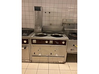 Groot lot horecamateriaal / stopzetting restaurant inboedel - afbeelding 9 van  16