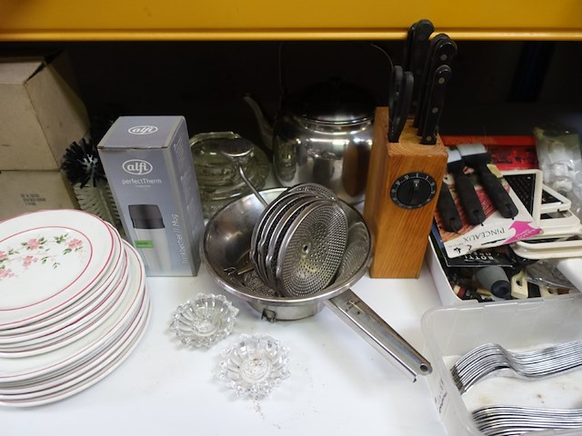 Groot lot huishoudgerief - afbeelding 11 van  20