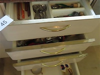 Groot lot in de keuken volgens foto's - afbeelding 5 van  10