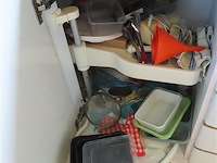 Groot lot in de keuken volgens foto's - afbeelding 6 van  10