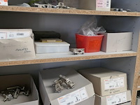 Groot lot inhoud rek ( zie fotos ) - afbeelding 2 van  8