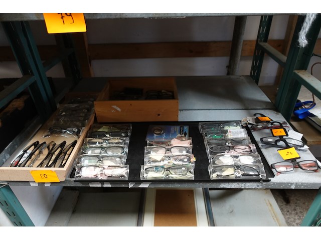 Groot lot leesbrillen (40 stuks) - afbeelding 1 van  6