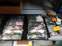 Groot lot leesbrillen (40 stuks) - afbeelding 6 van  6