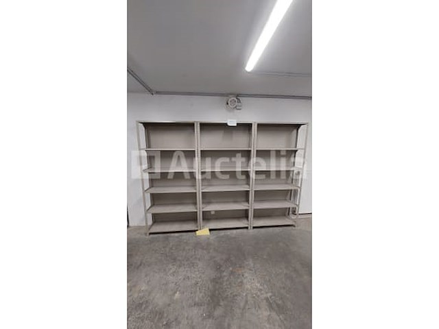 Groot lot legbordstelling veel soorten +- 50 meter alles gedemonteerd. - afbeelding 28 van  32