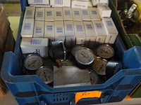 Groot lot manometers