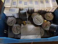 Groot lot manometers - afbeelding 2 van  3