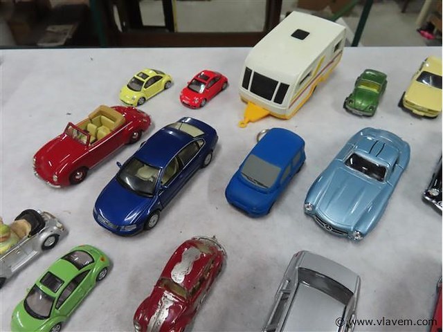 Groot lot miniaturen - afbeelding 2 van  5