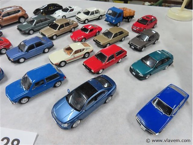 Groot lot miniaturen - afbeelding 5 van  5