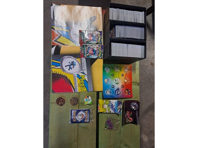 Groot lot pokymankaarten +- 1500 st + posters en accessoires - afbeelding 5 van  6