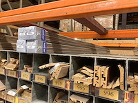 Groot lot profielen en plinten met organisatie systeem - afbeelding 3 van  21