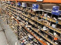 Groot lot profielen en plinten met organisatie systeem - afbeelding 11 van  21