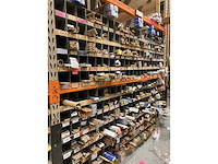 Groot lot profielen en plinten met organisatie systeem - afbeelding 21 van  21