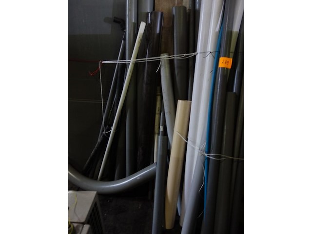 Groot lot pvc buizen (verschillende diameters en lengtes) - afbeelding 1 van  2