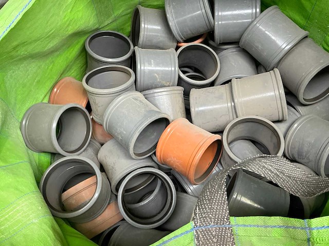 Groot lot pvc rioleringsbuizen & hulpstukken (+700st.) - afbeelding 10 van  16