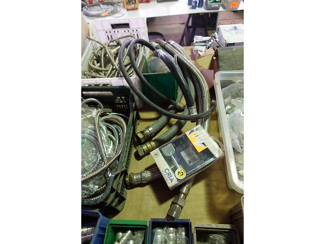 Groot lot sanitair - afbeelding 11 van  20