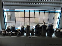Groot lot steengoed blauw/wit - afbeelding 1 van  3