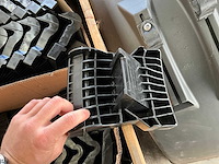 Groot lot trailer vrachtwagen trucksmateriaal - afbeelding 2 van  7