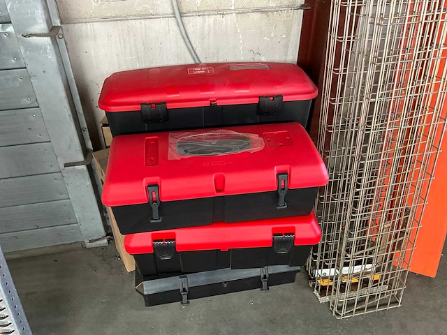 Groot lot trailer vrachtwagen trucksmateriaal - afbeelding 4 van  7