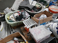 Groot lot van diverse werkmaterialen en gereedschap - afbeelding 15 van  19