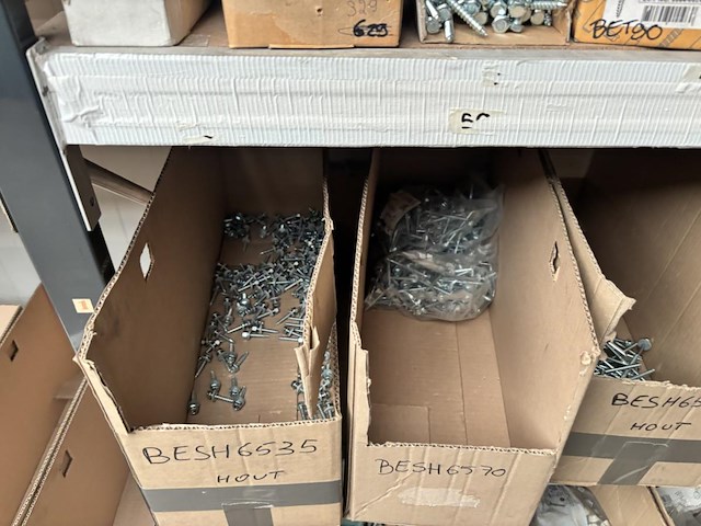 Groot lot veiligheid & schroeven - afbeelding 5 van  7