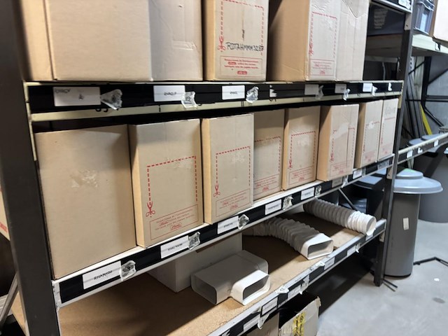 Groot lot ventilatie w.o. roosters/ontluchting/doorvoeren - afbeelding 20 van  21