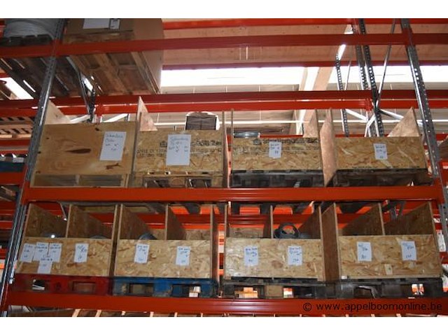 Groot lot ventilatiebuizen en hulpstukken - afbeelding 2 van  6