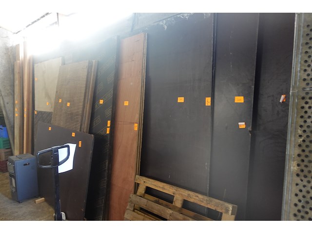 Groot lot verschillende houten platen (ongeveer 30stuks) - afbeelding 11 van  18