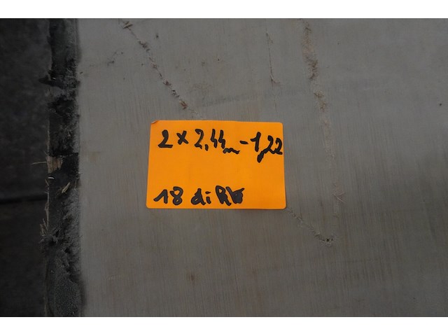 Groot lot verschillende houten platen (ongeveer 30stuks) - afbeelding 13 van  18