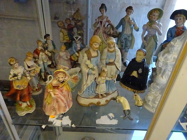 Groot lot viverse bisquits( +20) - afbeelding 3 van  5