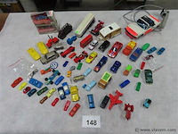 Groot lot volgens foto's - afbeelding 1 van  11