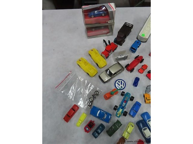 Groot lot volgens foto's - afbeelding 6 van  11