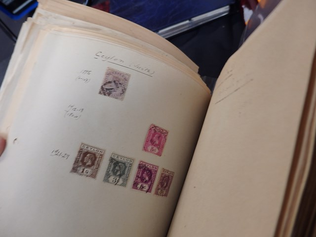 Groot lot wereld op losse bladen veel klassiek - afbeelding 1 van  7