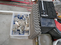 Groot lot werkmateriaal en dergelijken - afbeelding 2 van  8