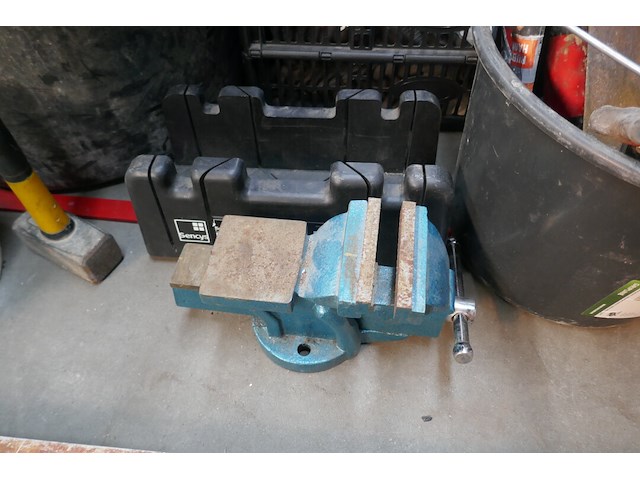 Groot lot werkmateriaal en dergelijken - afbeelding 5 van  8