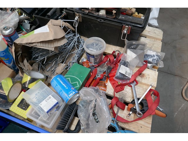 Groot lot werkmateriaal en dergelijken - afbeelding 6 van  8