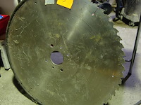 Groot zaagblad voor hout