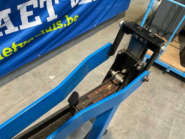 Grootformaat nietmachine - afbeelding 2 van  4