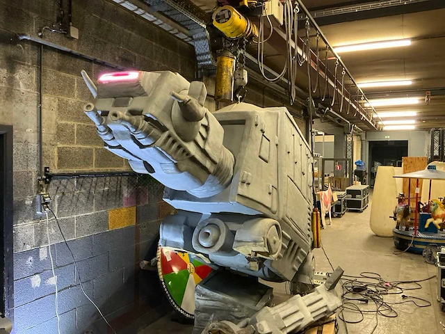 Grootschalige star wars at-at walker - afbeelding 18 van  19