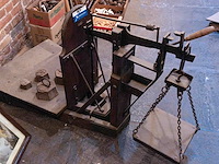 Grote bascule met gewichten - afbeelding 2 van  2