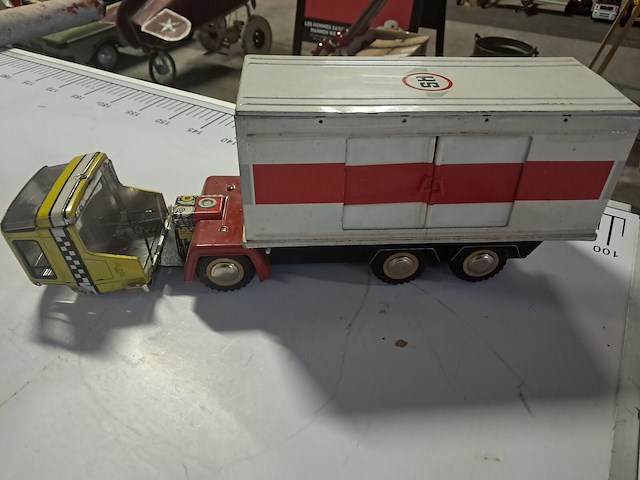Grote blikken vrachtwagen l 340 mm b 100 mm h 150 mm - afbeelding 11 van  11