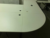 Grote bureaus, bureaustoel, printer en kasten - afbeelding 4 van  30